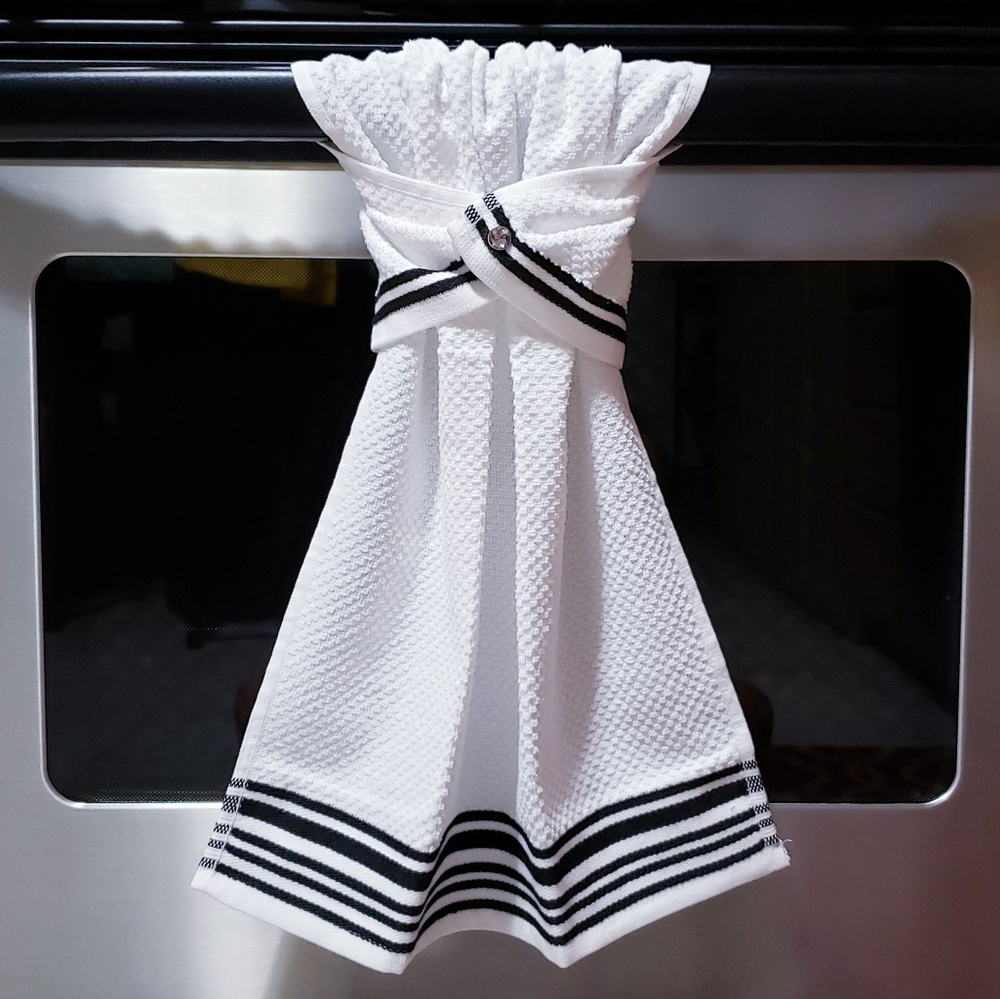 ❎SOLD❎🔥BOGO50%🔥NEW! White/Black Hang'N'Snap HAND Towel - Picture 11 of 11